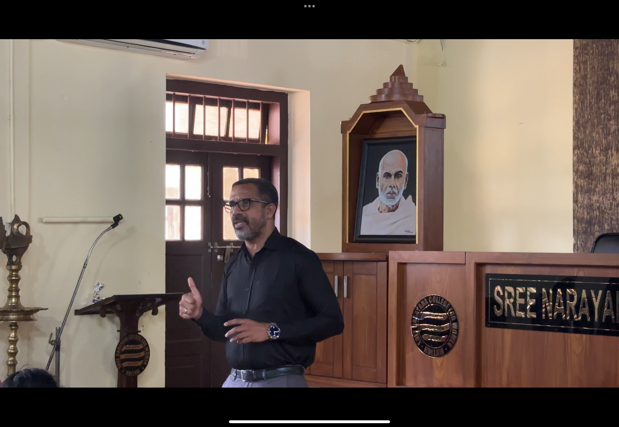 Seminar at SN College – photo 2